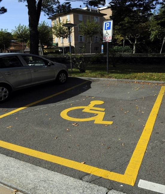 Parcheggio per persone con disabilità